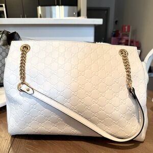 Gucci Shoulder Bag